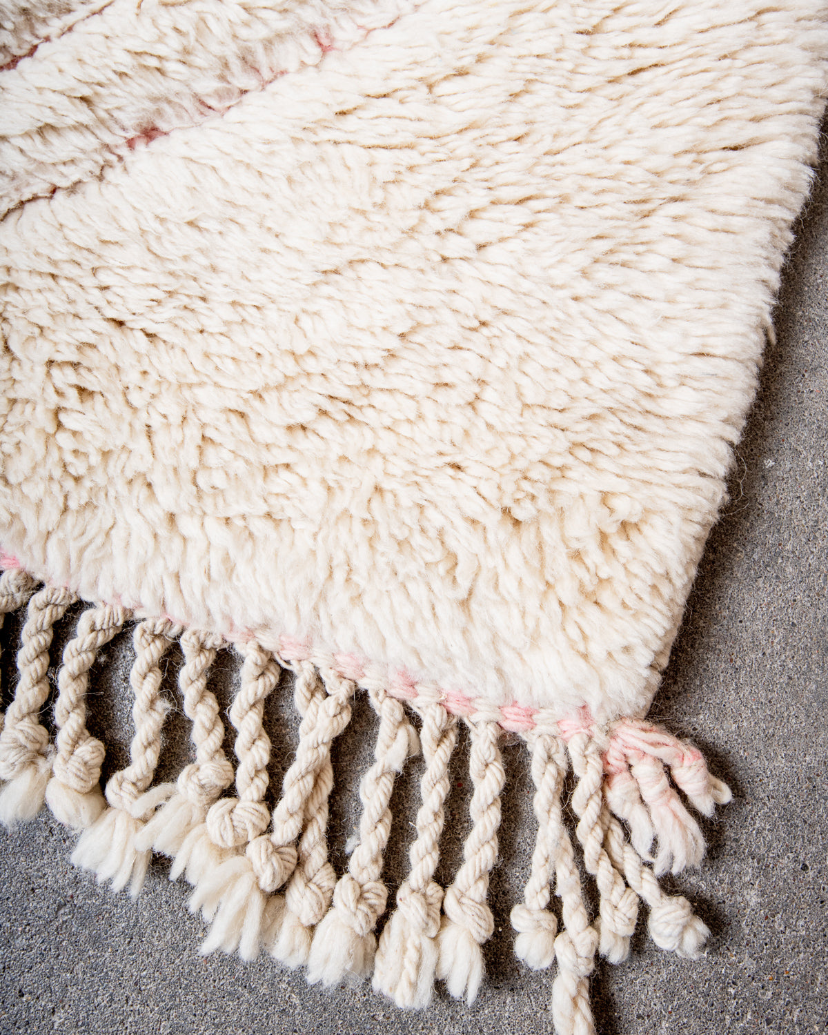 Modern, designer, handcrafted 100% sheep’s wool Berber rug from Morocco. Beni M’rirt carpet with beautiful colours and patterns and fluffy wool texture.